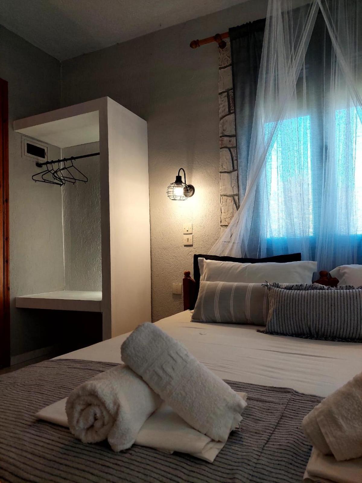 Georgia Apartments Стафилос Номер фото