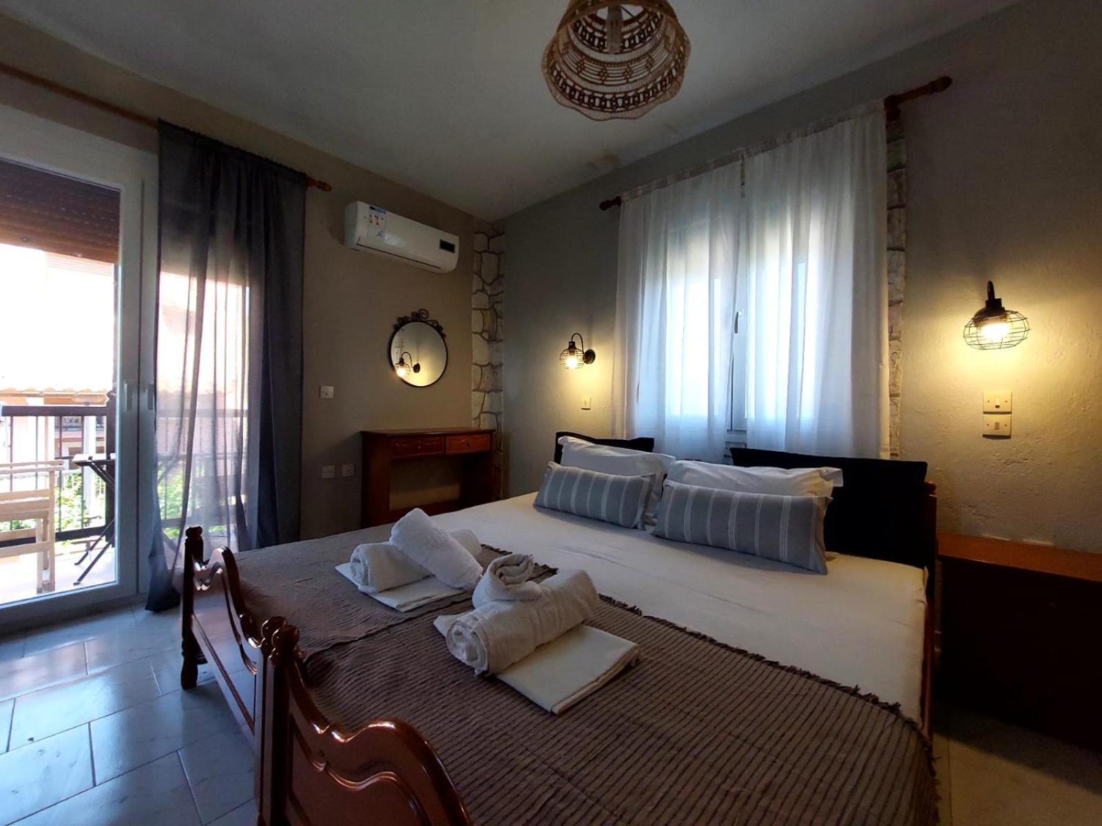 Georgia Apartments Стафилос Номер фото